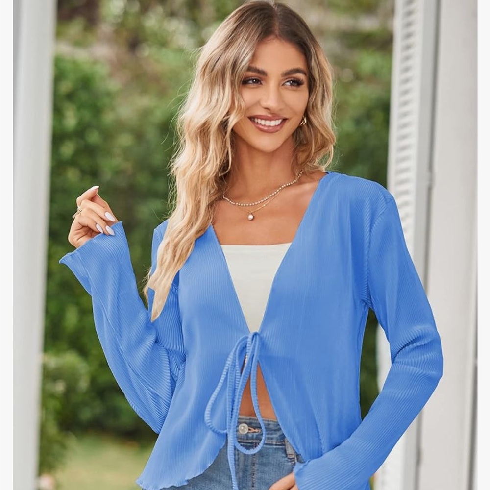 Women’s Deep V-Neck Tie Long-sleeve Blouse